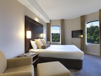 Amora Riverwalk Melbourne - Accommodation Nelson Bay 23