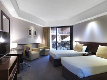 Amora Riverwalk Melbourne - Accommodation Nelson Bay 30