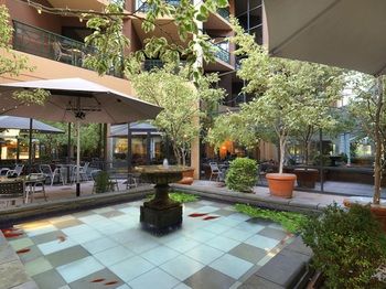 Amora Riverwalk Melbourne - Accommodation Nelson Bay 41