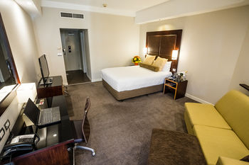 Amora Riverwalk Melbourne - Accommodation Nelson Bay 59