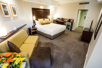 Amora Riverwalk Melbourne - Accommodation Nelson Bay 62
