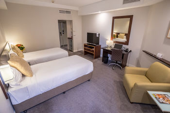 Amora Riverwalk Melbourne - Accommodation Nelson Bay 65