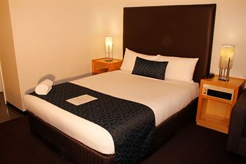 Sandown Regency - Nelson Bay Accommodation.com 1