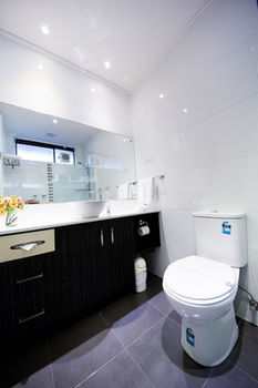 Sandown Regency - Nelson Bay Accommodation.com 5