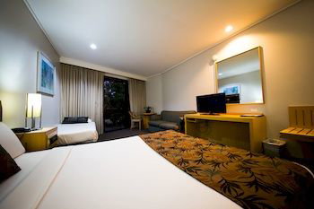 Sandown Regency - Nelson Bay Accommodation.com 24