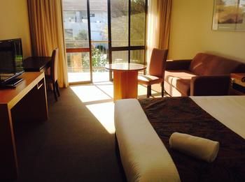 Sandown Regency - Nelson Bay Accommodation.com 32