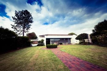 Sandown Regency - Nelson Bay Accommodation.com 36