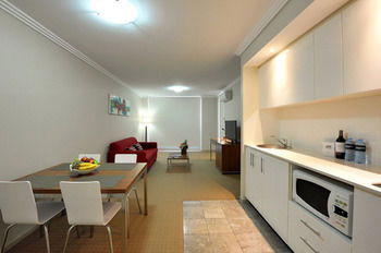 APX Darling Harbour - Accommodation Nelson Bay 16