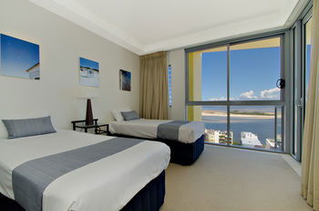 Pumicestone Blue - Accommodation Nelson Bay 20