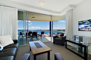 Pumicestone Blue - Accommodation Nelson Bay 34