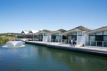 Caves Beachside Hotel - Accommodation Nelson Bay 16
