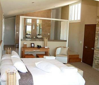 Caves Beachside Hotel - Accommodation Nelson Bay 17