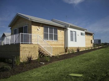 Caves Beachside Hotel - Accommodation Nelson Bay 26