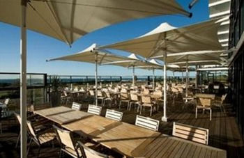Caves Beachside Hotel - Accommodation Nelson Bay 50