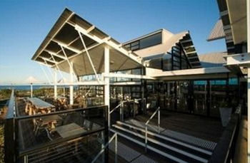 Caves Beachside Hotel - Accommodation Nelson Bay 52