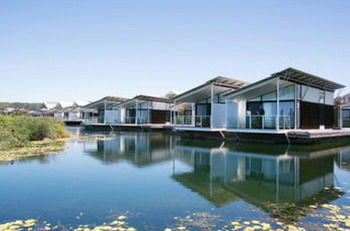 Caves Beachside Hotel - Accommodation Nelson Bay 55