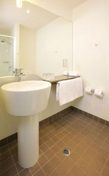 Ibis Melbourne Glen Waverley - Accommodation Nelson Bay 4