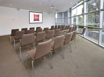 Ibis Melbourne Glen Waverley - Accommodation Nelson Bay 9