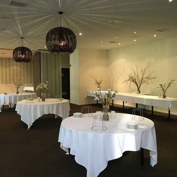 Eltham Gateway Hotel - Accommodation Nelson Bay 39