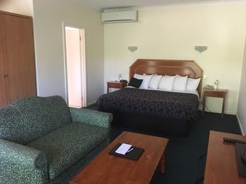 Eltham Gateway Hotel - Accommodation Nelson Bay 55