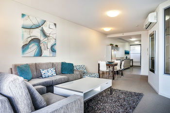 Monaco - Accommodation Nelson Bay 41
