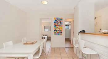 Saks On Hastings - Accommodation Nelson Bay 19
