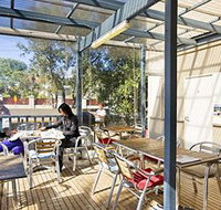 Cambridge Lodge - Hostel/Backpacker - Accommodation Nelson Bay