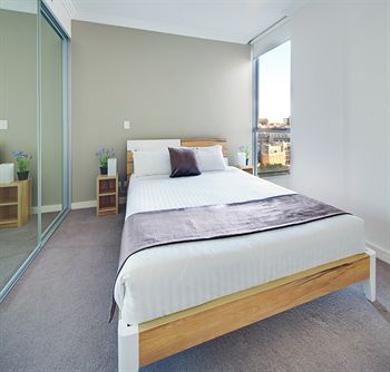 Zara Tower - Luxury Suites And Apartments - Accommodation Nelson Bay 6