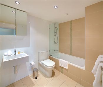 Zara Tower - Luxury Suites And Apartments - Accommodation Nelson Bay 11