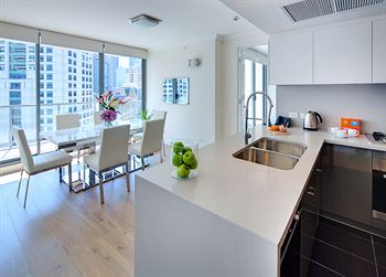 Zara Tower - Luxury Suites And Apartments - Accommodation Nelson Bay 22
