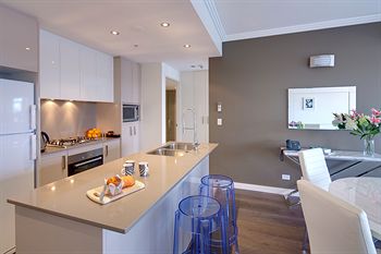 Zara Tower - Luxury Suites And Apartments - Accommodation Nelson Bay 24