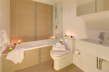 Zara Tower - Luxury Suites And Apartments - Accommodation Nelson Bay 29