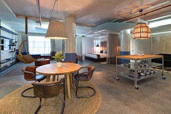 Zara Tower - Luxury Suites And Apartments - Accommodation Nelson Bay 62