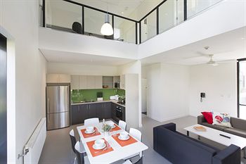 Western Sydney University Village Hawkesbury - Accommodation Nelson Bay 1