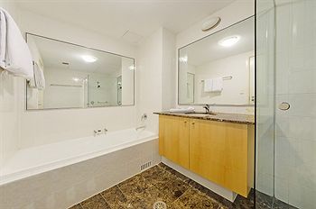 Wyndel Apartments - Shoremark - Accommodation Nelson Bay 2