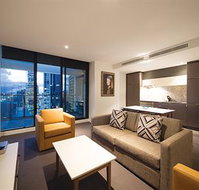 Oaks WRAP on Southbank - Accommodation Nelson Bay