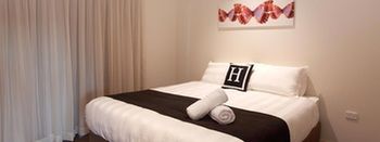 H Boutique Hotel - Nelson Bay Accommodation.com 17