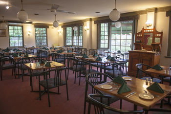 Colonial Terrace Motor Inn - Accommodation Nelson Bay 13