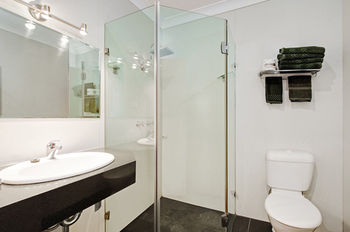 Colonial Terrace Motor Inn - Accommodation Nelson Bay 15