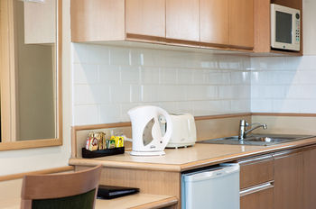 Colonial Terrace Motor Inn - Accommodation Nelson Bay 48