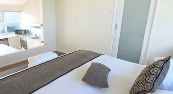 Wine Country Villas - Accommodation Nelson Bay 34
