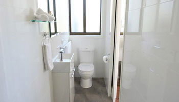 Wine Country Villas - Accommodation Nelson Bay 37