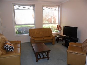Australian Home Away @ Box Hill 21 - Accommodation Nelson Bay 13