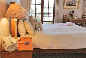 Strathearn Park Lodge - Accommodation Nelson Bay 2