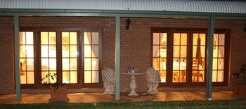 Strathearn Park Lodge - Accommodation Nelson Bay 9