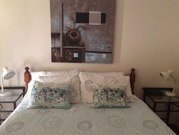 Australian Home Away @ Doncaster Andersons Creek 2 - Accommodation Nelson Bay 1