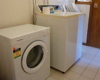 Australian Home Away @ Doncaster Andersons Creek 2 - Accommodation Nelson Bay 2