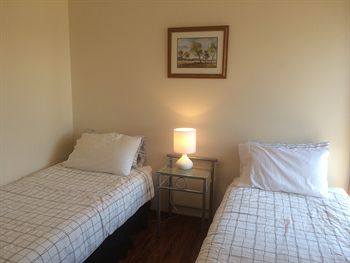 Australian Home Away @ Doncaster Andersons Creek 2 - Accommodation Nelson Bay 5