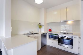 Albert Road Serviced Apartments - Accommodation Nelson Bay 8