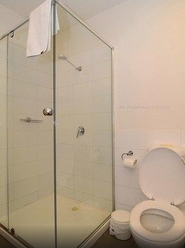 Albert Road Serviced Apartments - Accommodation Nelson Bay 9